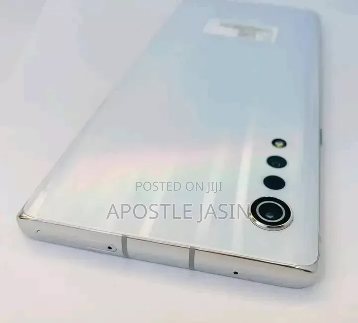 LG Velvet 5G 128 GB Silver