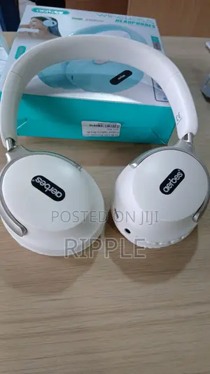 Aerbes Wireless Bluetooth 5.3 Headphones Rechargeable Hi-Fi Stereo