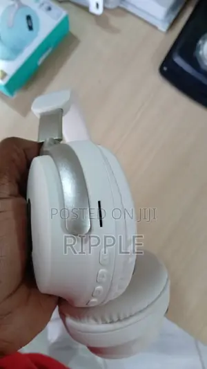 Aerbes Wireless Bluetooth 5.3 Headphones Rechargeable Hi-Fi Stereo