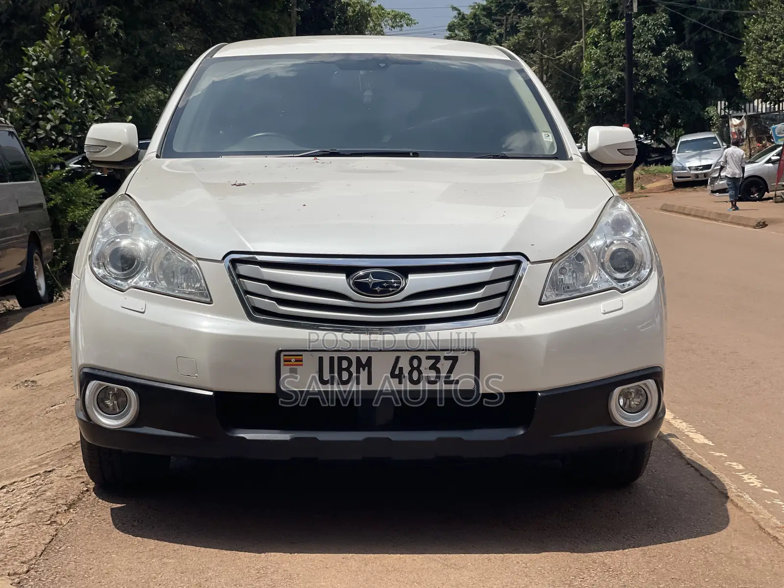 Subaru Outback 2010 White