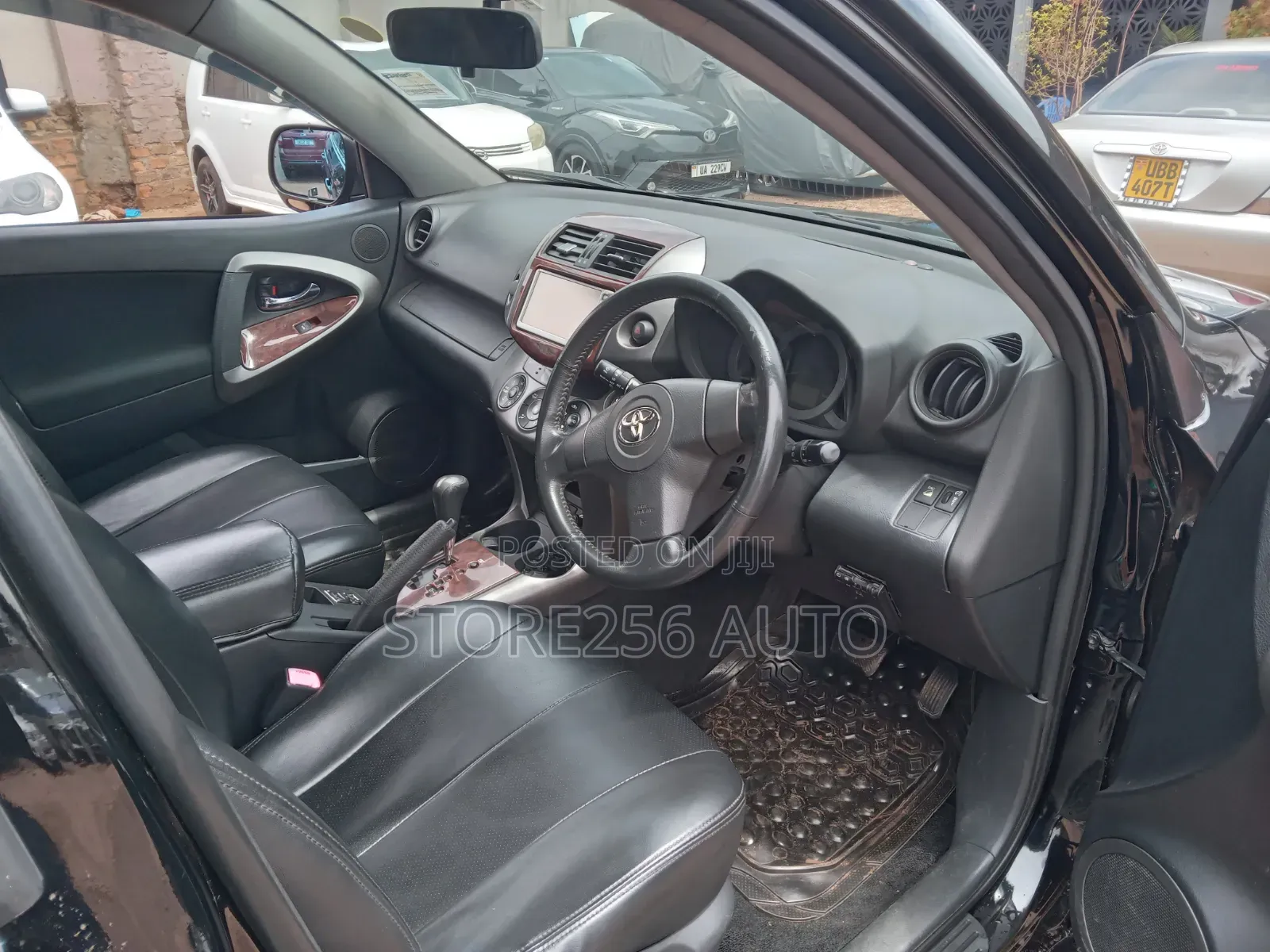 Toyota RAV4 2.5 2010 Black