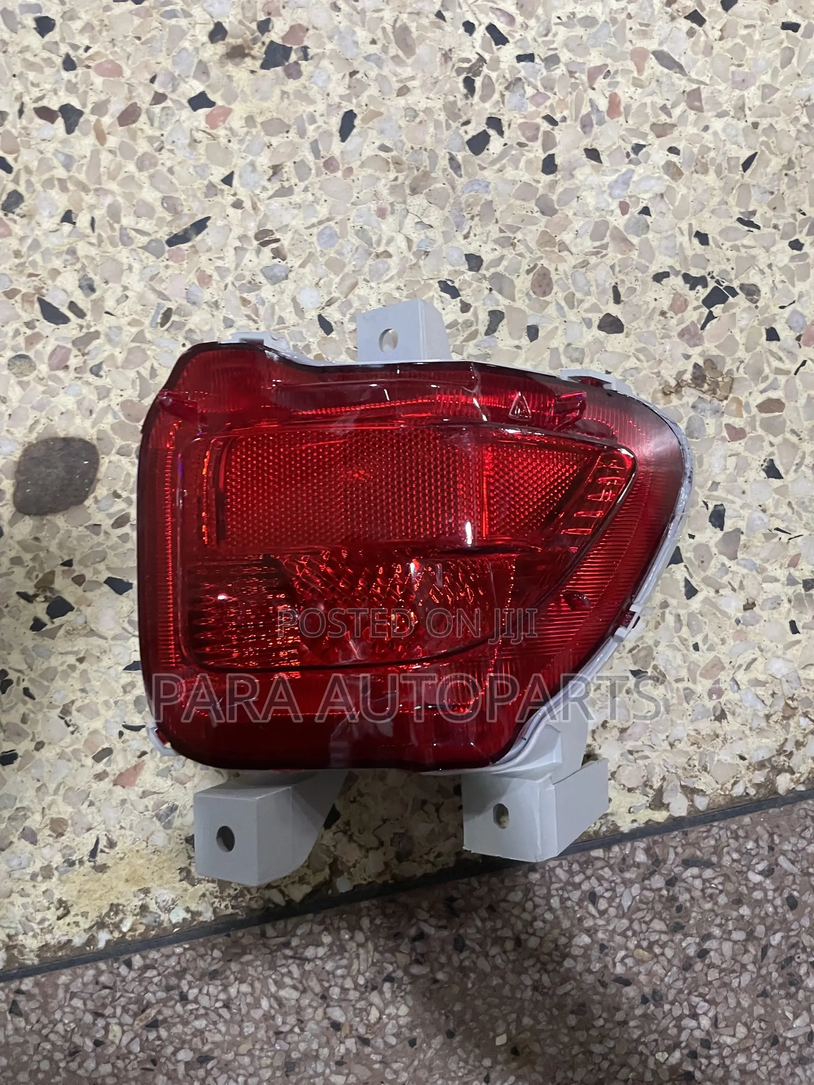 RAV4 Bumper Reflector