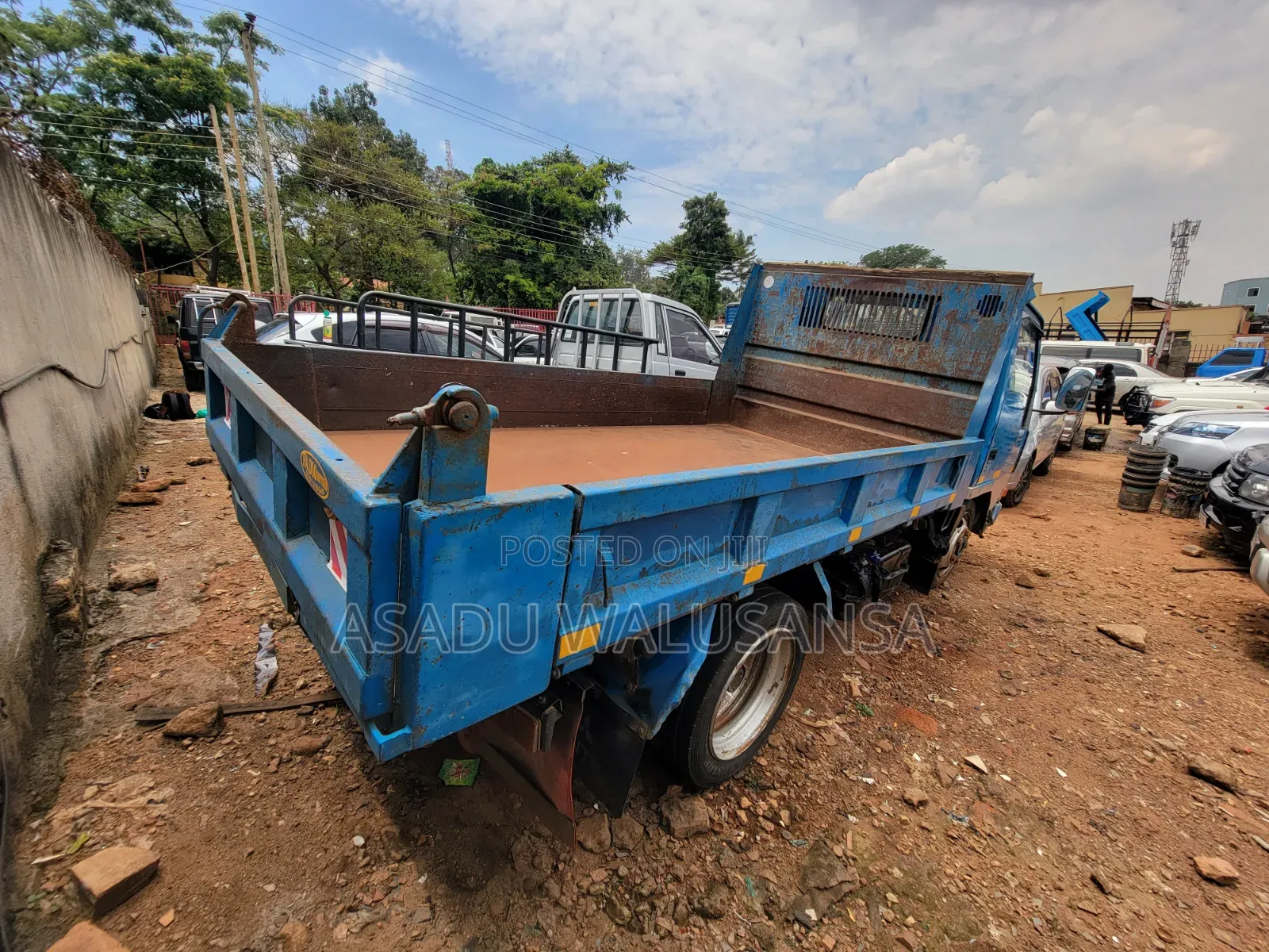 Mitsubishi Canter 1995 Blue