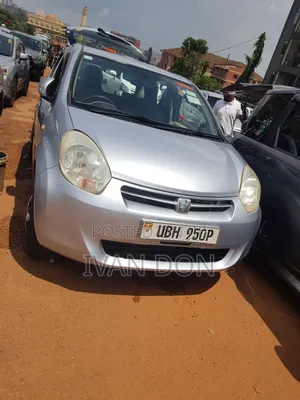Toyota Passo 1.0 AWD 2014 Silver