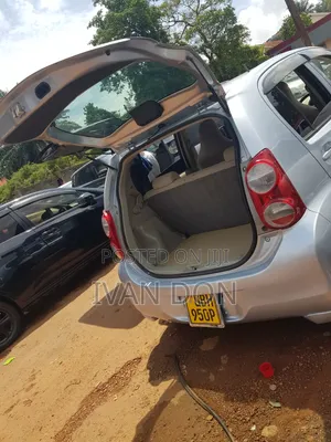 Toyota Passo 1.0 AWD 2014 Silver
