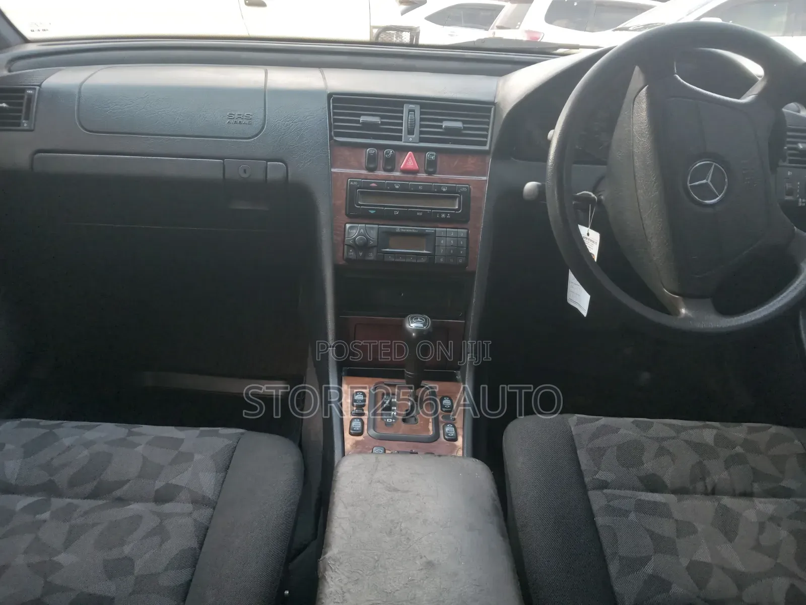 Mercedes-Benz 200 1997