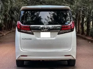 Toyota Alphard 2.5 Petrol AWD 2017 White