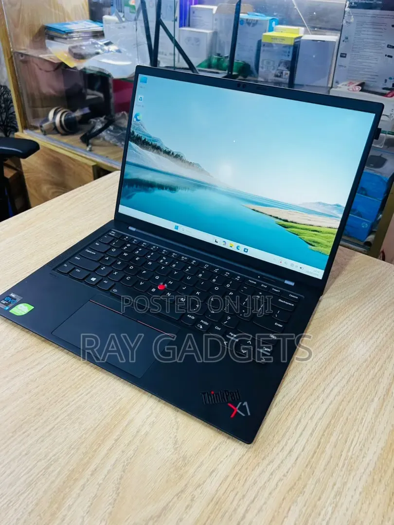 New Laptop Lenovo ThinkPad X1 Carbon 16GB Intel Core i5 SSD 512GB