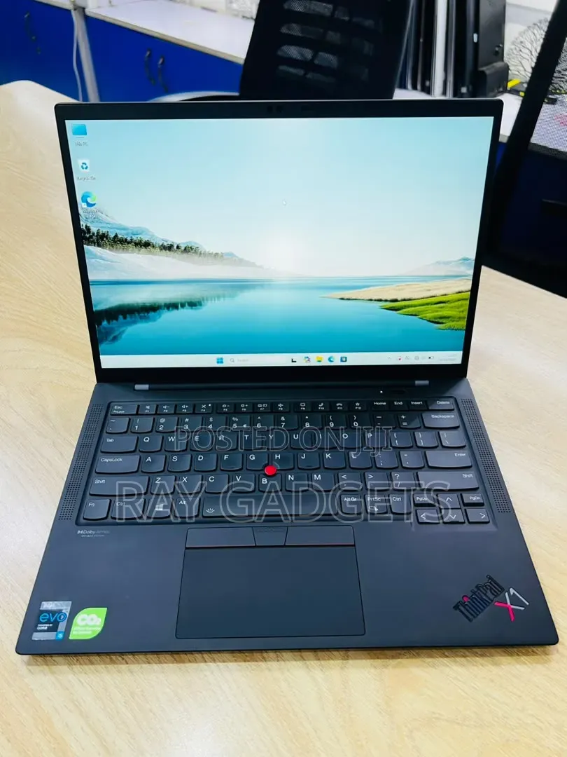 New Laptop Lenovo ThinkPad X1 Carbon 16GB Intel Core i5 SSD 512GB