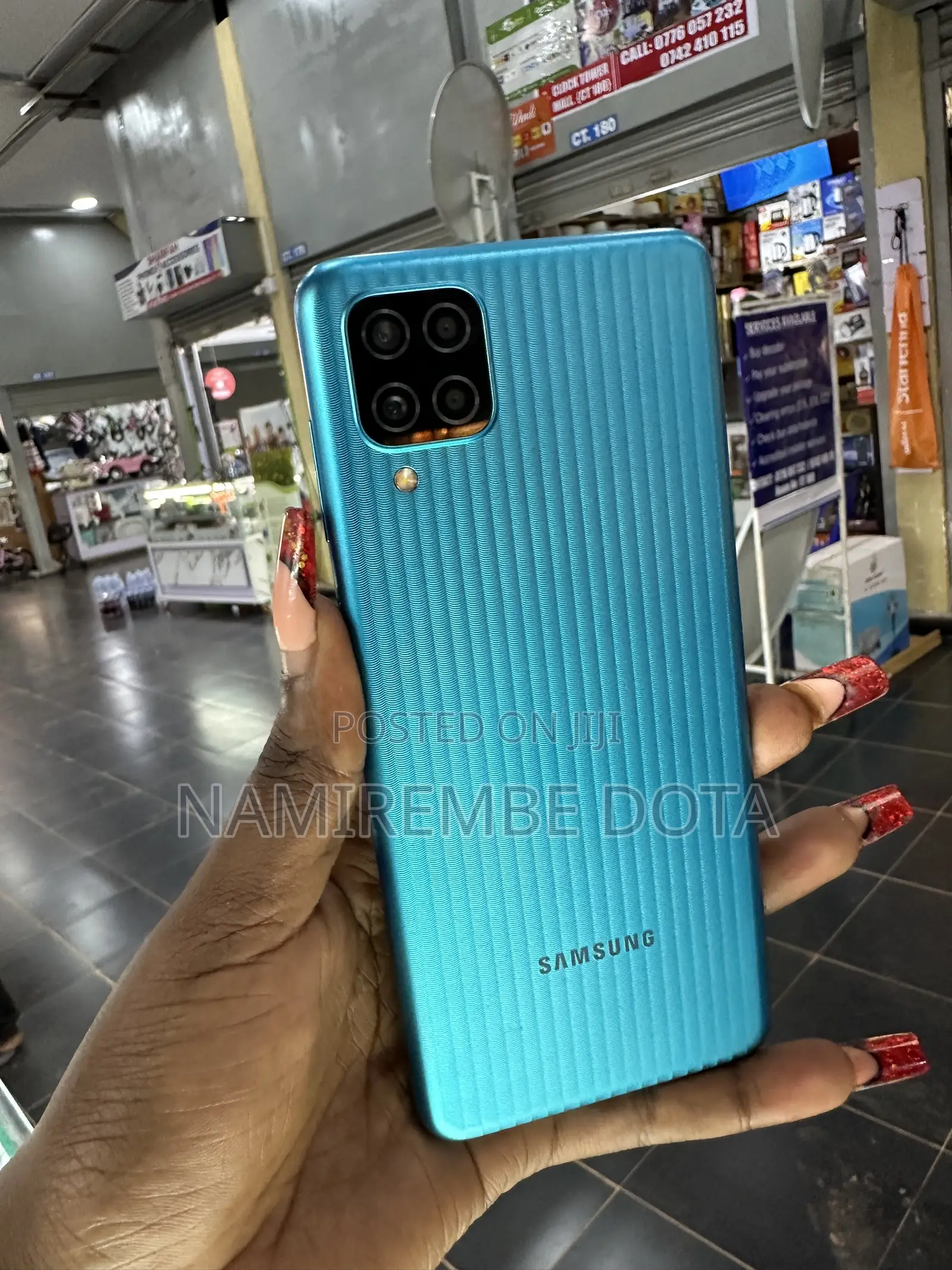 New Samsung Galaxy A12 64 GB Blue