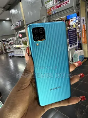 New Samsung Galaxy A12 64 GB Blue
