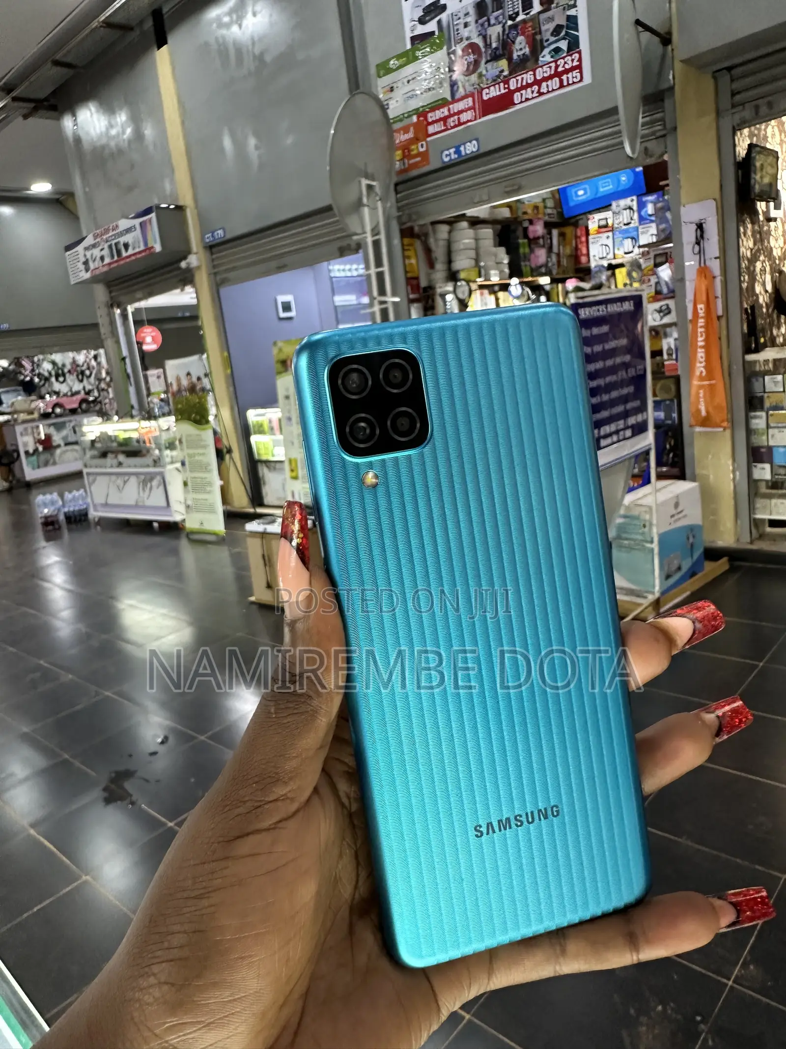 New Samsung Galaxy A12 64 GB Blue