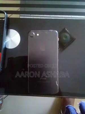 Apple iPhone 7 32 GB Black