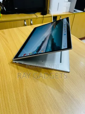 New Laptop HP EliteBook x360 1040 G7 16GB Intel Core i7 SSD 512GB