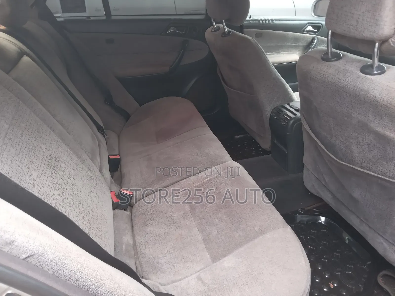 Mercedes-Benz C180 2001 Silver