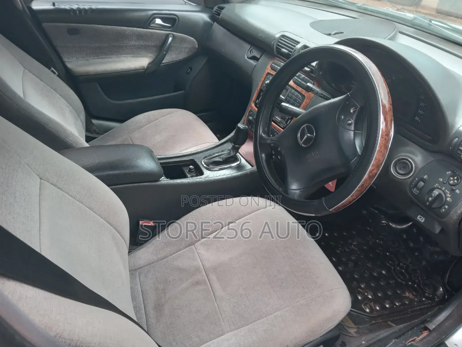 Mercedes-Benz C180 2001 Silver