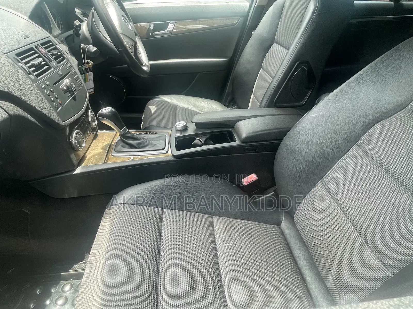 Mercedes-Benz C200 2012 Silver