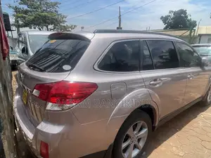 Subaru Outback 2014