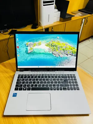New Laptop Acer Aspire 15 8GB Intel Core i7 SSD 512GB