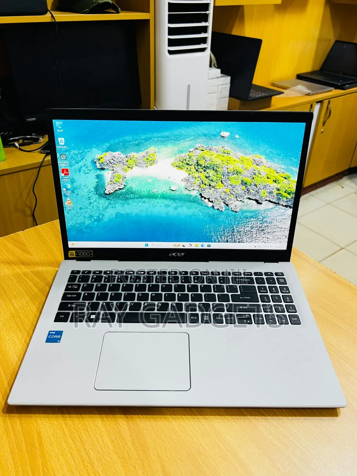 New Laptop Acer Aspire 15 8GB Intel Core i7 SSD 512GB