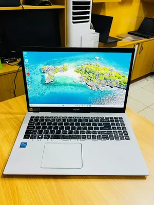 New Laptop Acer Aspire 15 8GB Intel Core i7 SSD 512GB