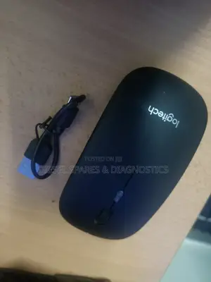 Logitech M150 Dual-Mode Wireless Mouse (Bluetooth + USB)