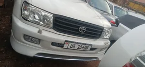 Toyota Land Cruiser 2005 White
