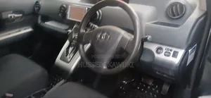 Toyota Corolla Rumion 2010 Silver