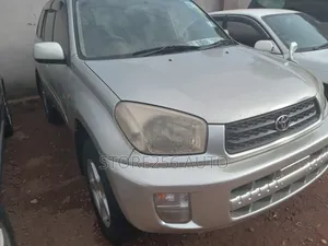 Toyota RAV4 2001 Beige