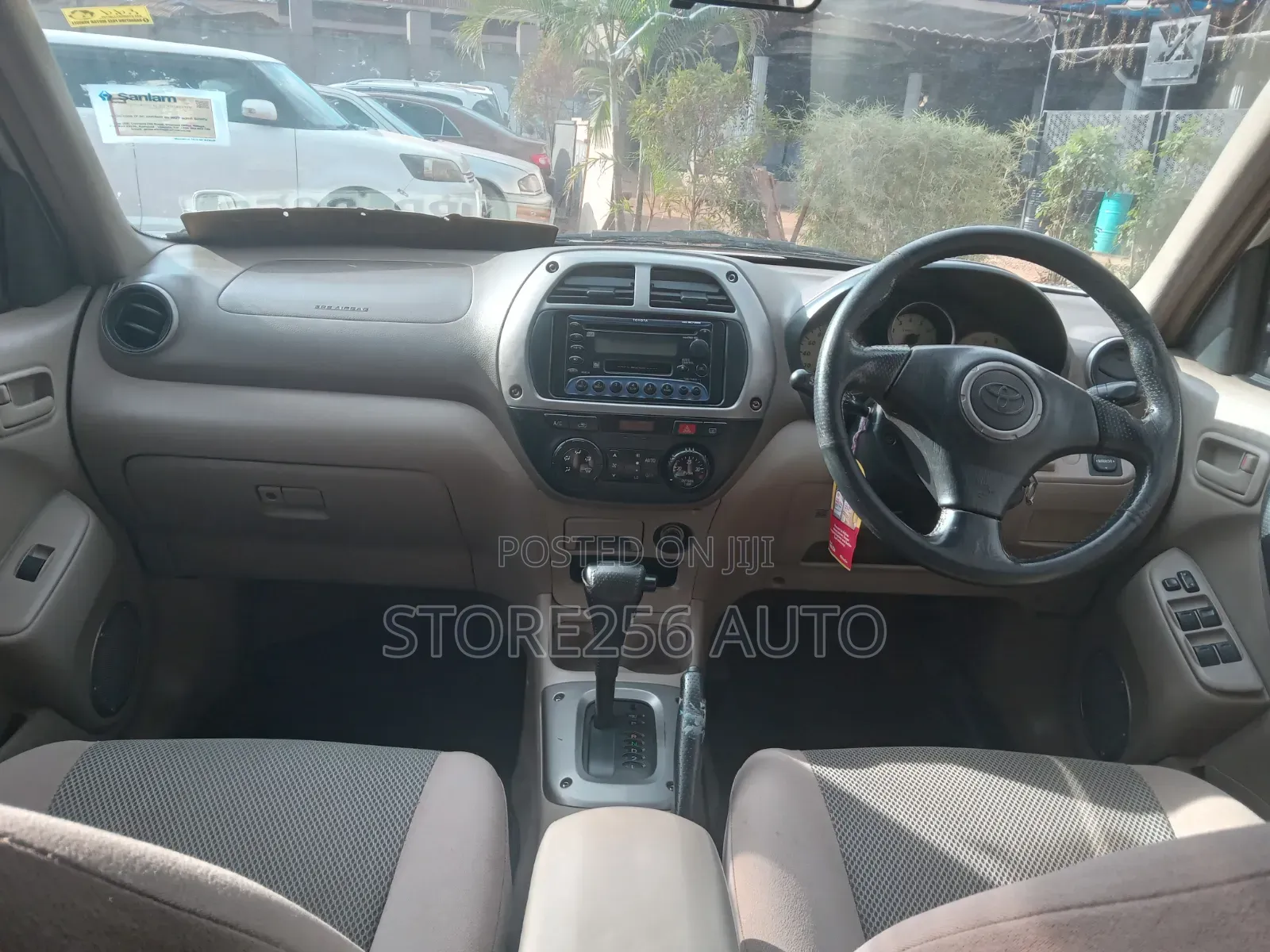 Toyota RAV4 2001 Beige
