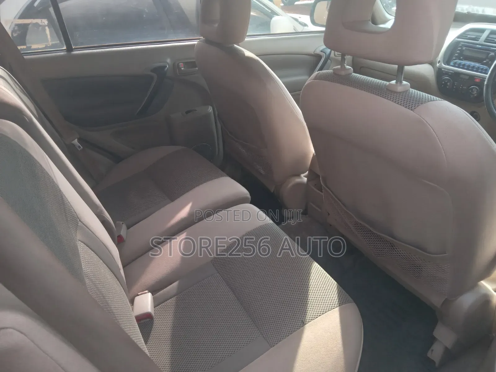 Toyota RAV4 2001 Beige
