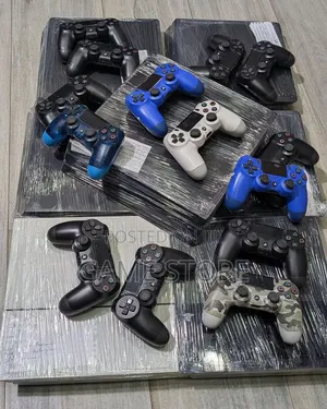 PS4 Standard – Make Your Home the Boys' Favourite Spot!