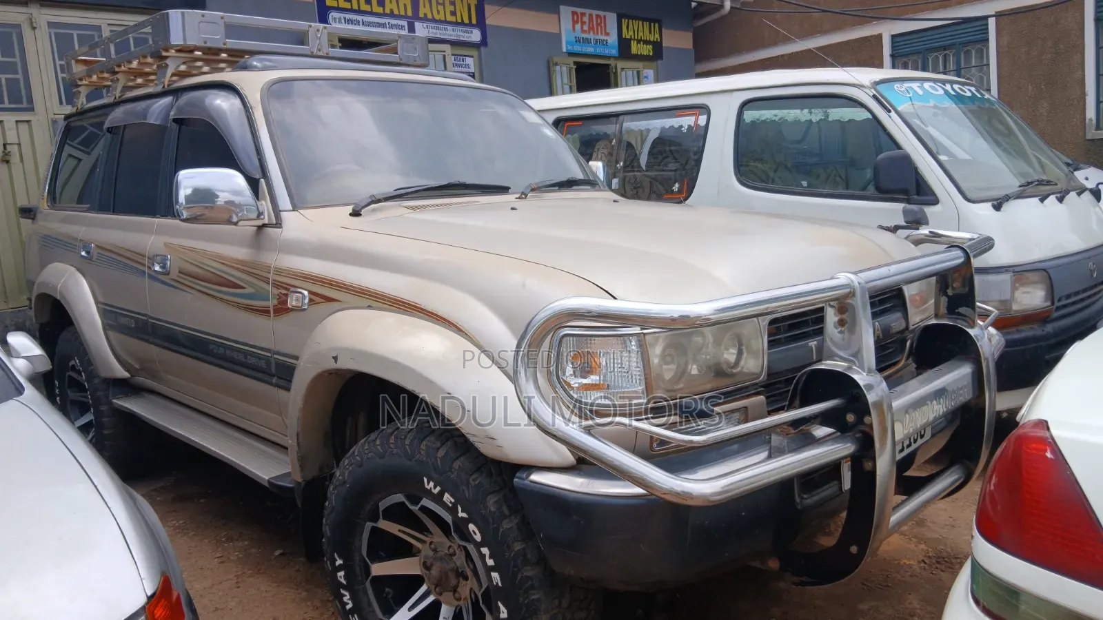 Toyota Land Cruiser 2002 Gold