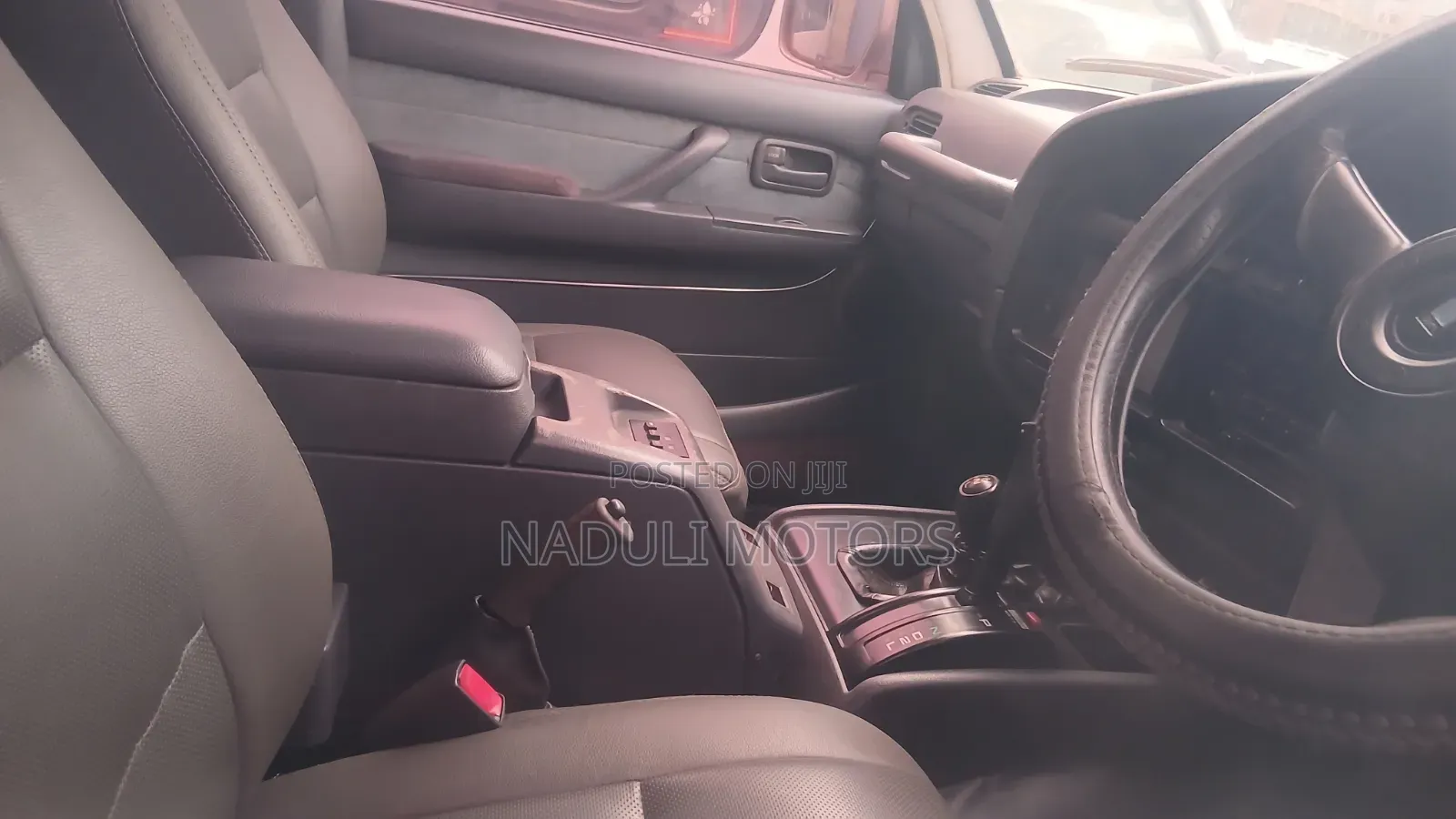 Toyota Land Cruiser 2002 Gold