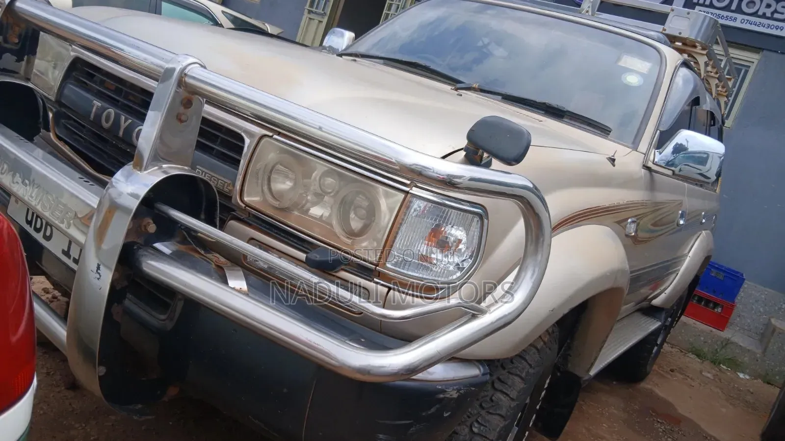 Toyota Land Cruiser 2002 Gold
