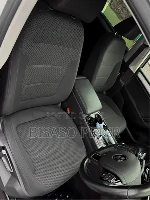 Volkswagen Touareg 2017 White