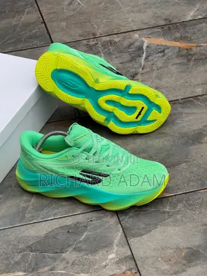Skechers Slip-Ins: Aero Burst Best Lightweight Running Sneakers