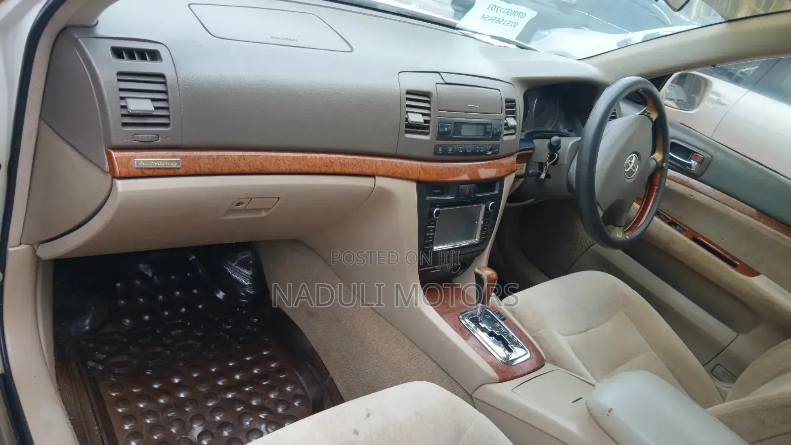 Toyota Mark II 2002 White