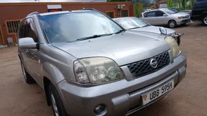 Nissan X-Trail 2.0 2004 Silver