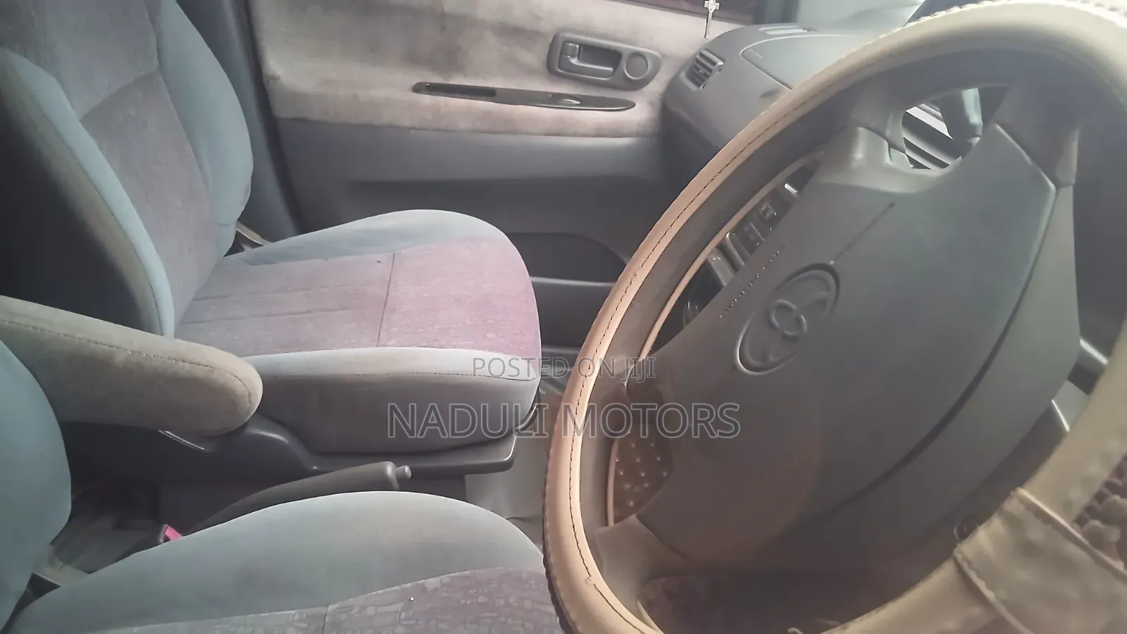 Toyota Ipsum 2000 Silver