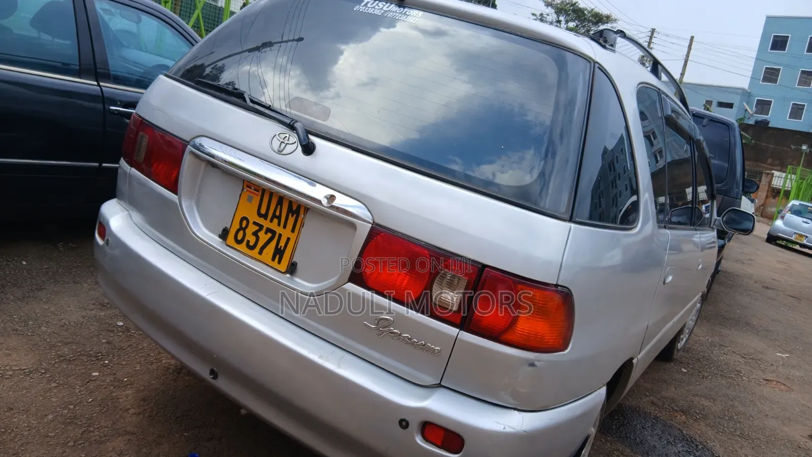 Toyota Ipsum 2000 Silver