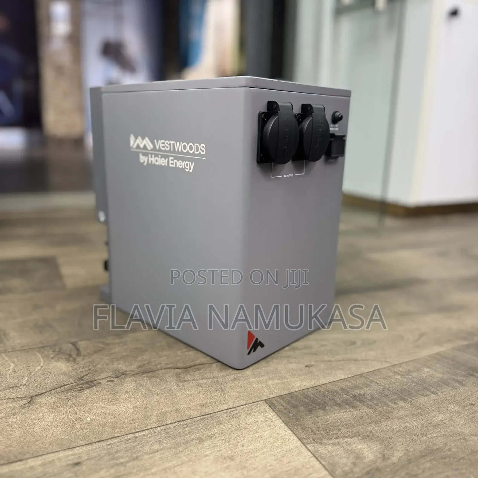 Vestwoods Rescube 2kWh (1000W) Portable Power Station