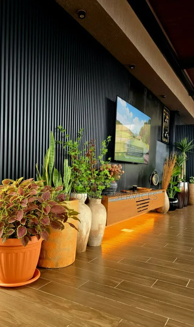 Nansana Airbnb's[Furnished] One Bedroom, Sitting Room