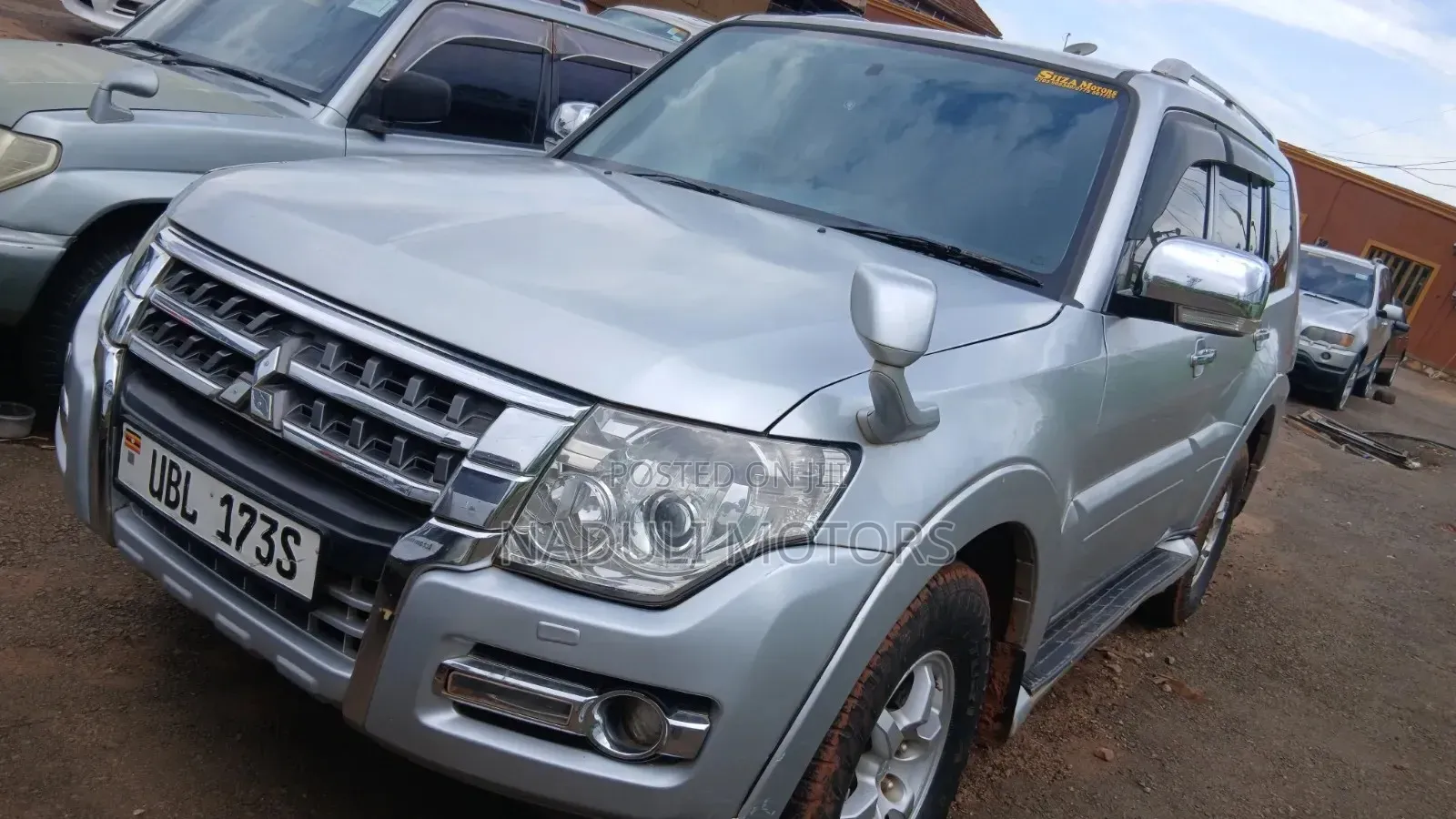 Mitsubishi Pajero 2008 Silver