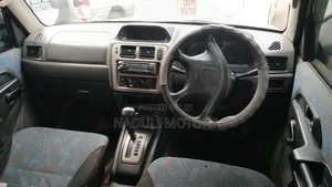 Mitsubishi Pajero IO 2005