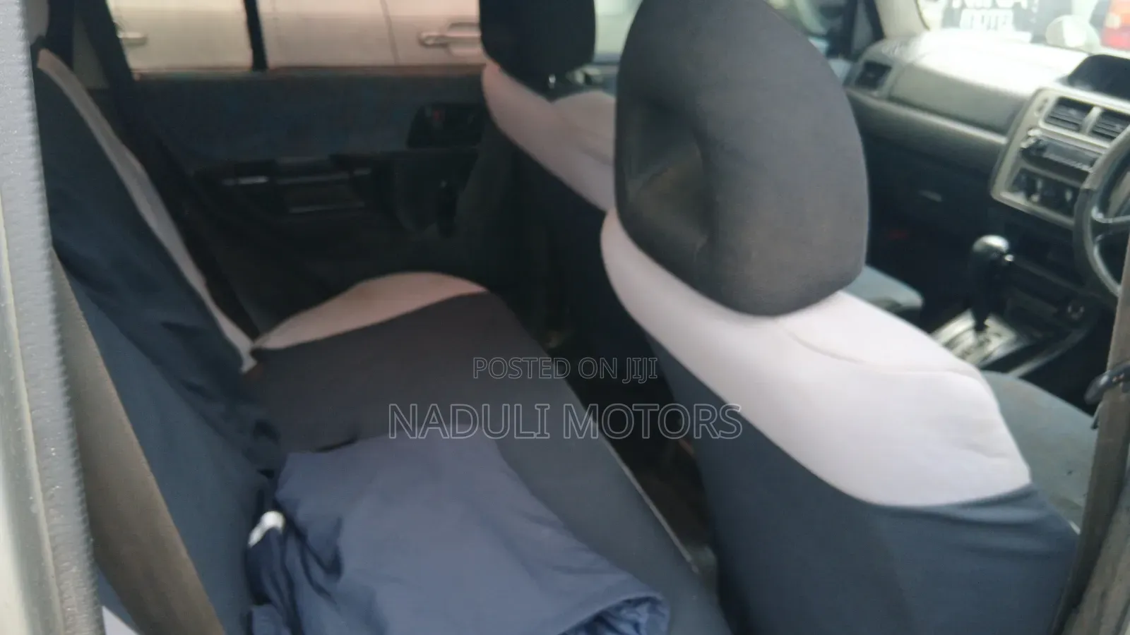 Mitsubishi Pajero IO 2005