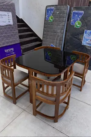 Glasy Four Seater Dinning Seat
