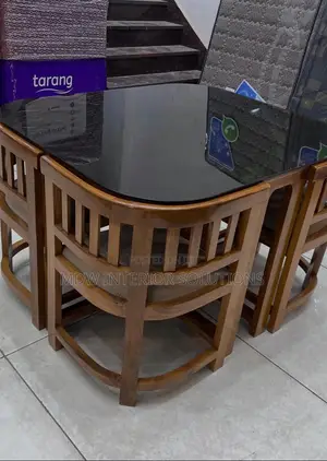 Glasy Four Seater Dinning Seat