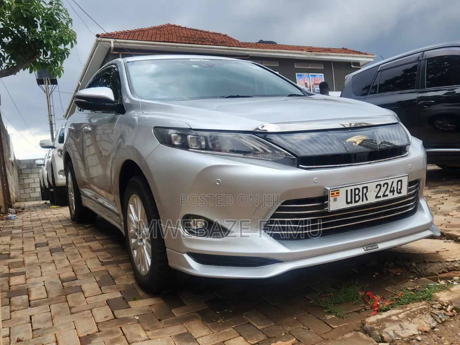 Toyota Harrier 2015 Silver