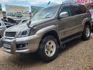 Toyota Land Cruiser Prado 2009 Gold